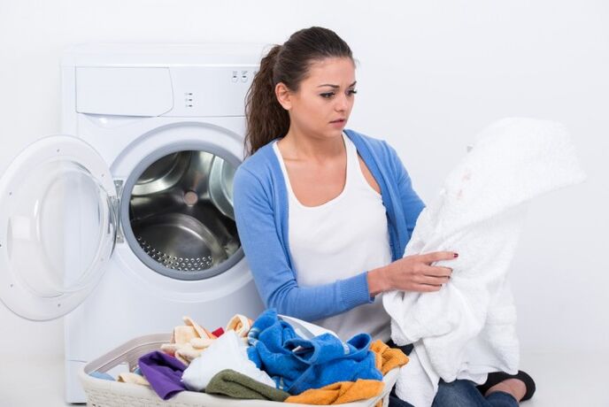Giặt đồ ngay sau khi mua để tránh nhiễm giun