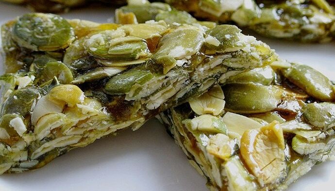 kozinaki từ hạt bí ngô cho giun